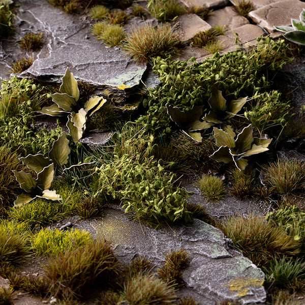 Gamers Grass Tufts: Dark Green Shrubs- Wild -