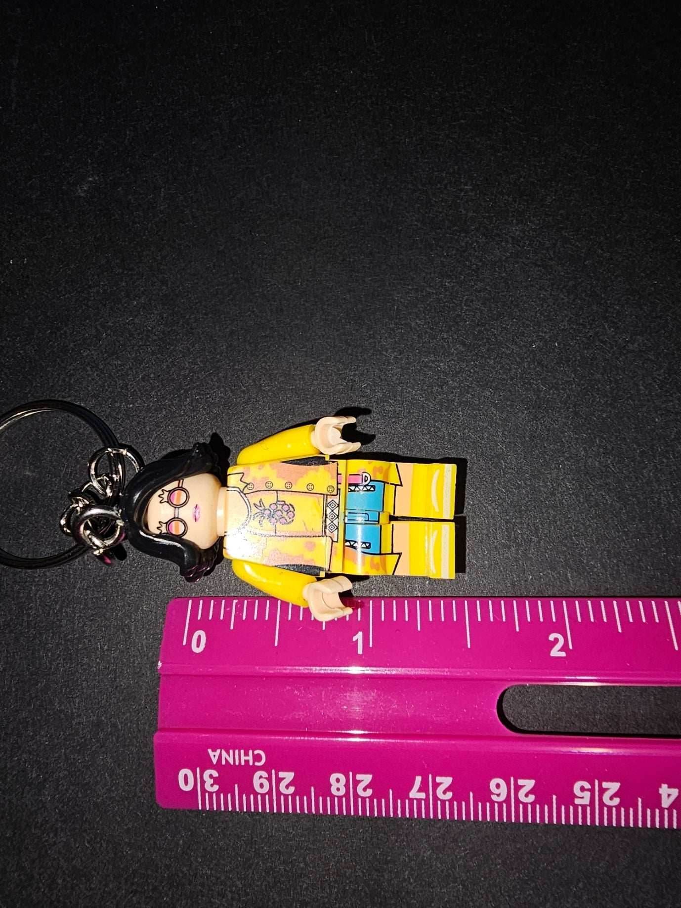 Lego keychain - Pineapple lady -