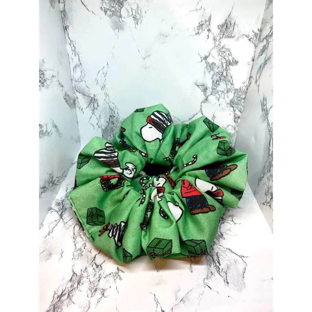 Green Christmas Snoopy Scrunchie -