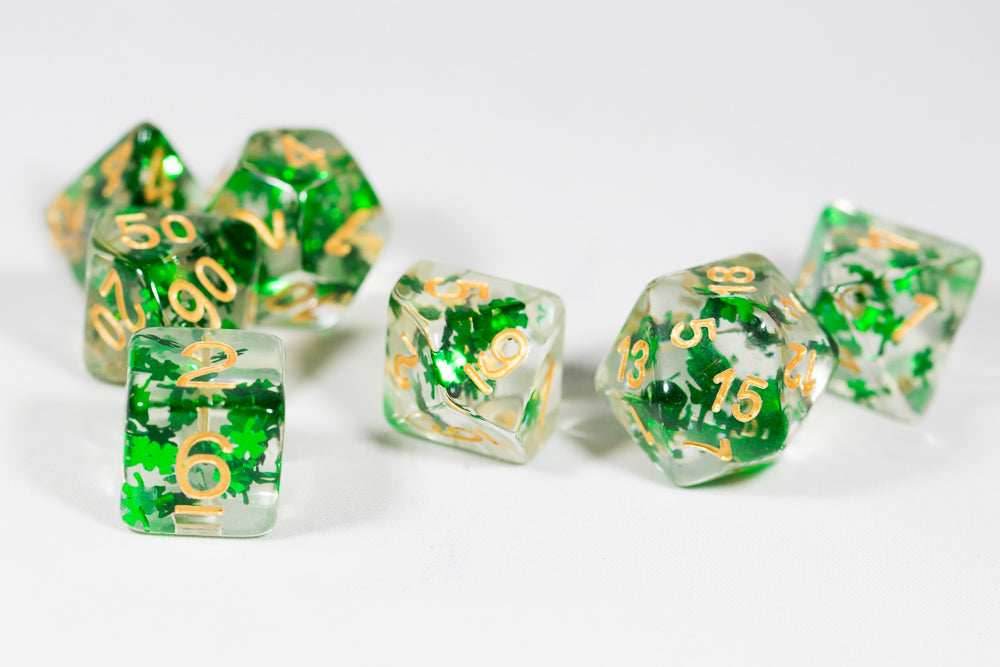 Green Clover Pieces Dice -