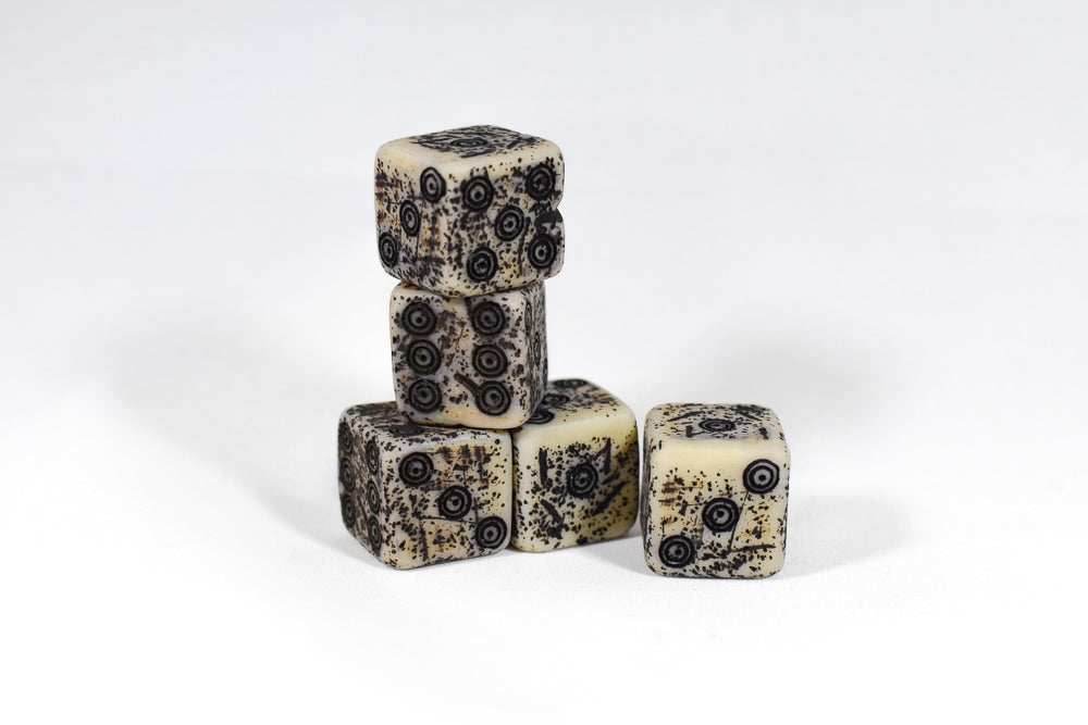 Ancient Dice w/ Worn Texture 16mm -