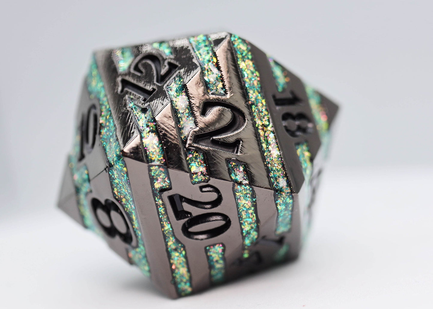 35mm Metal D20 - Black with Green Mica -
