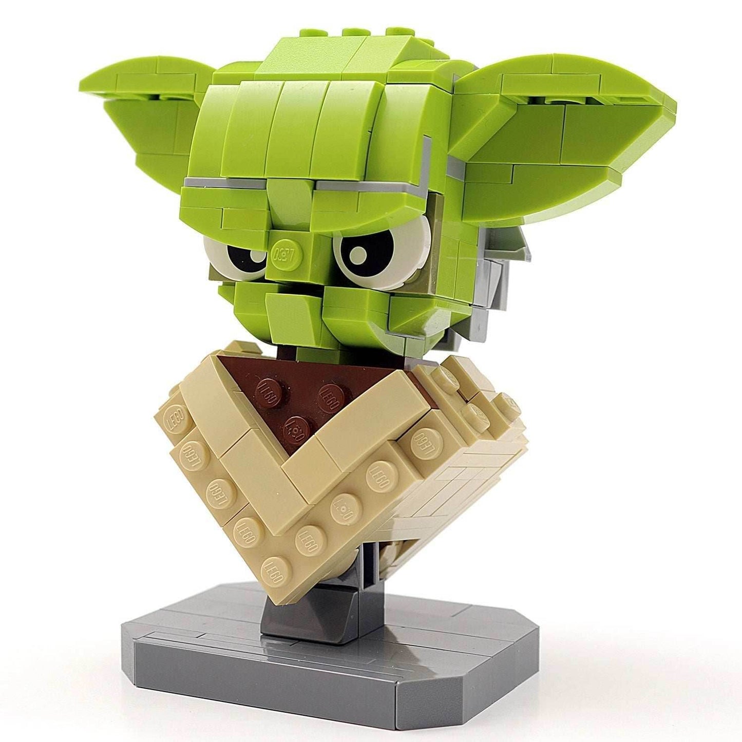 Custom Star Wars Yoda Bust made with LEGO® parts -
