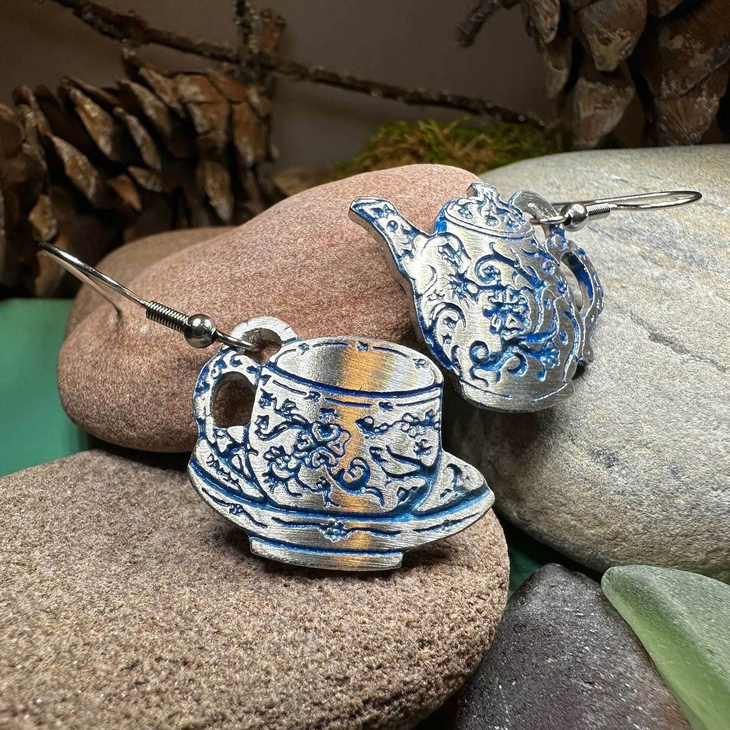 Old Fashioned Teapot & Cup Earrings -