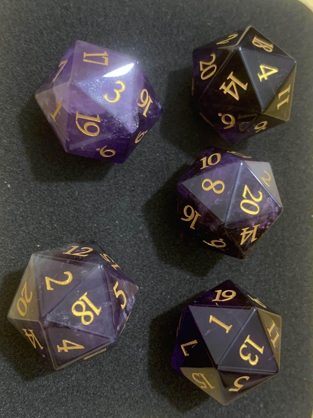 Mystery Gemstone D20 -