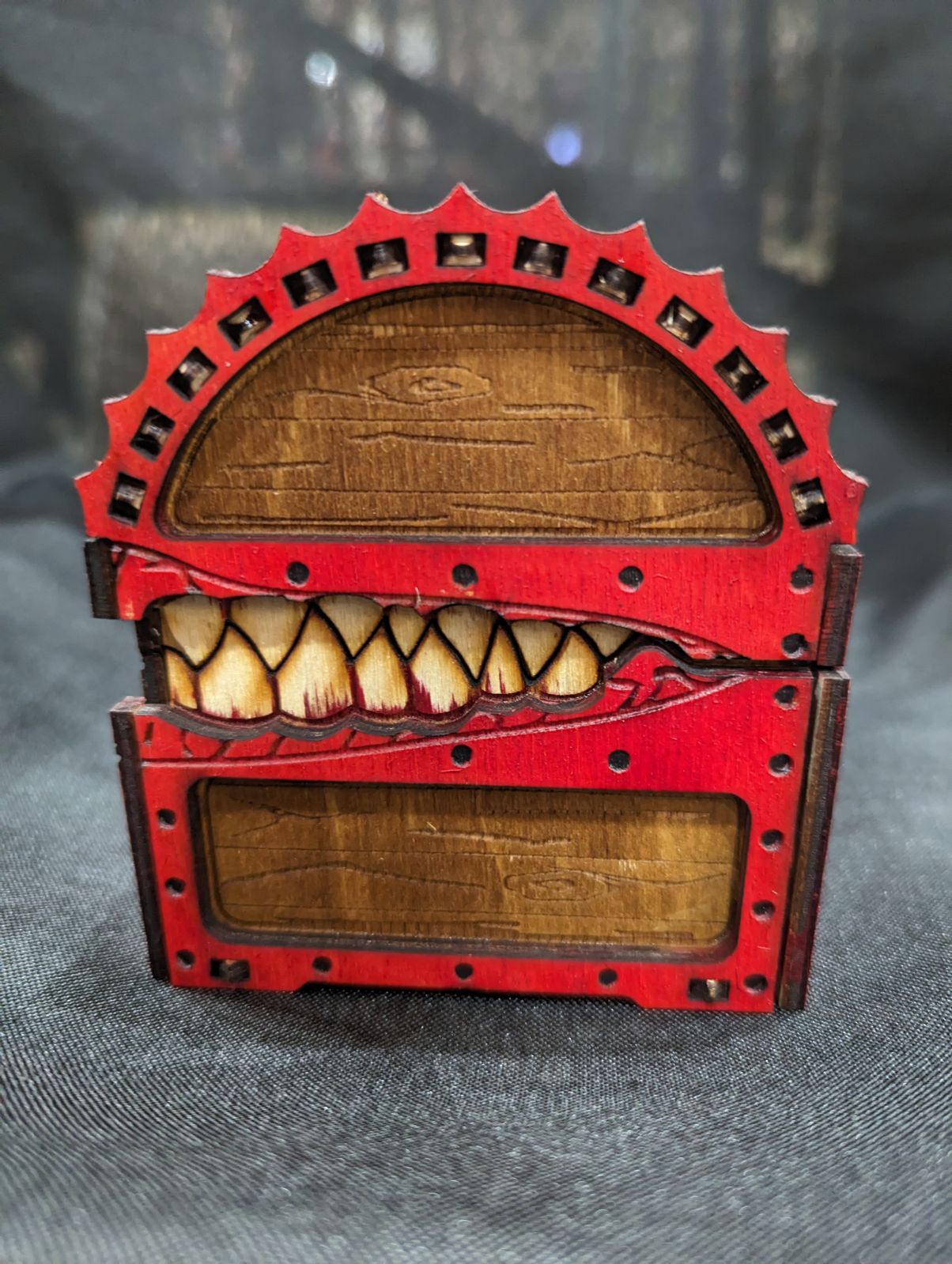 Mimic Dice Chest