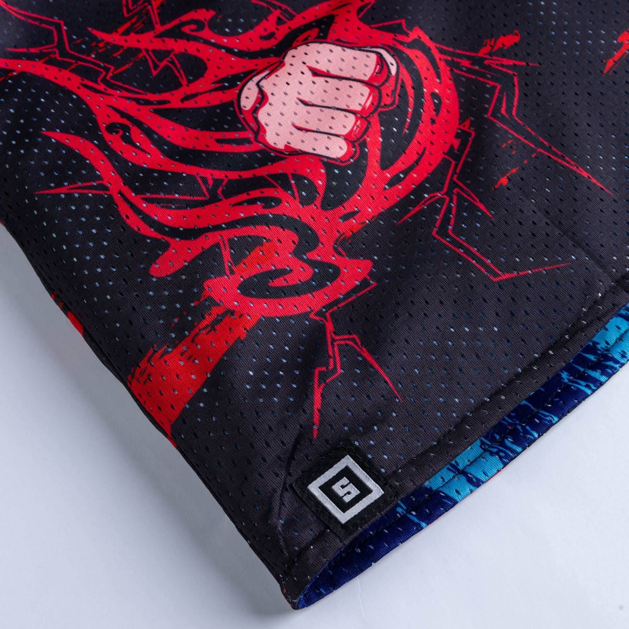 Black Fist - X-Small
