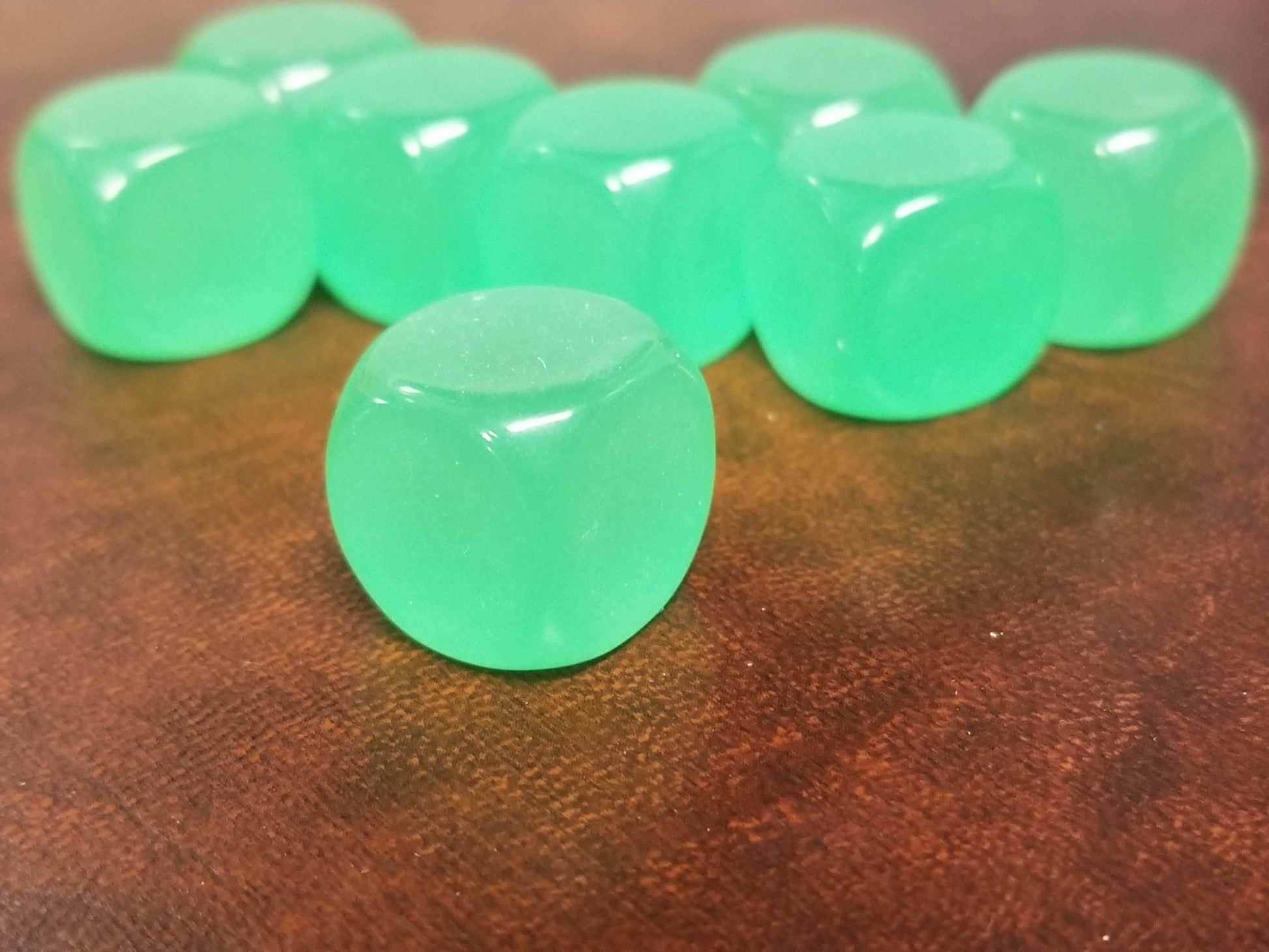 Green Glow in the Dark Blank d6 16mm Dice DIY (sold per die) - 