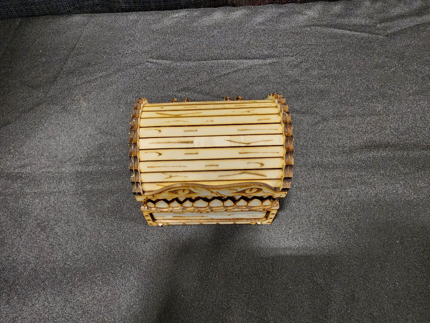 Mimic Dice Chest