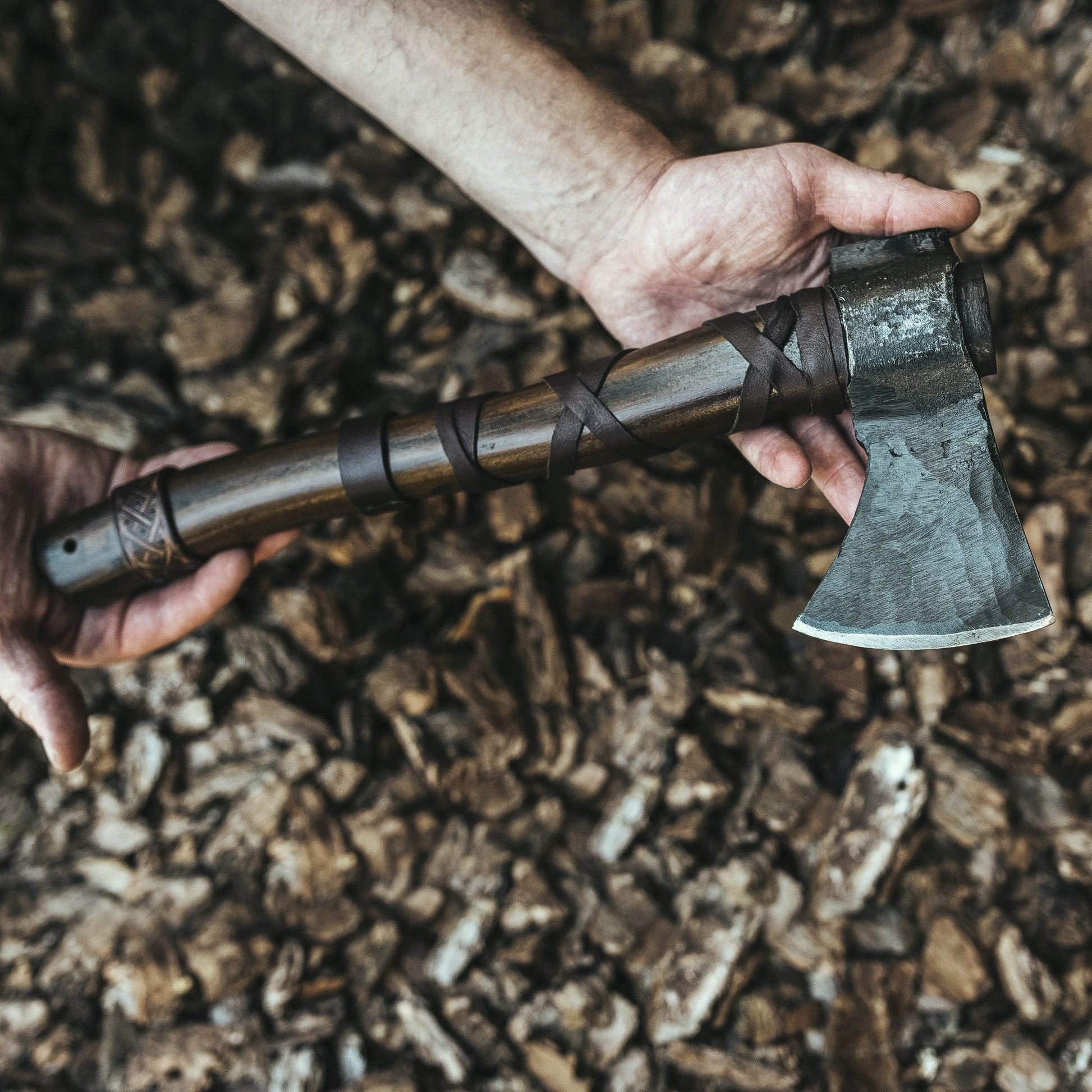 Throwing Axe - 14-Inches / Individual