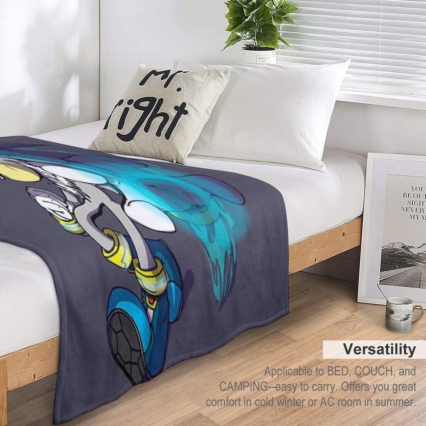 Silver The Hedgehog (Full Color) Throw Blanket