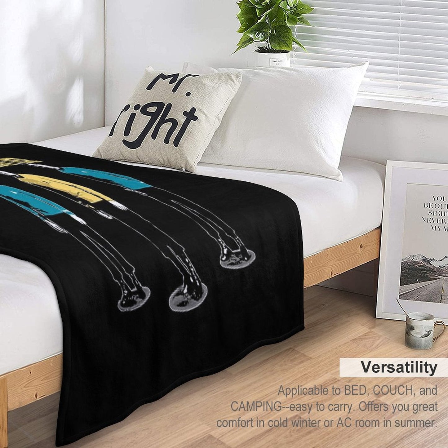 Star Trek - Space The Final Frontier Throw Blanket