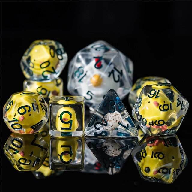 Chicken Family 7-Dice Set w/Green Numbers Dnd Dice Set + 30mm d20 - 