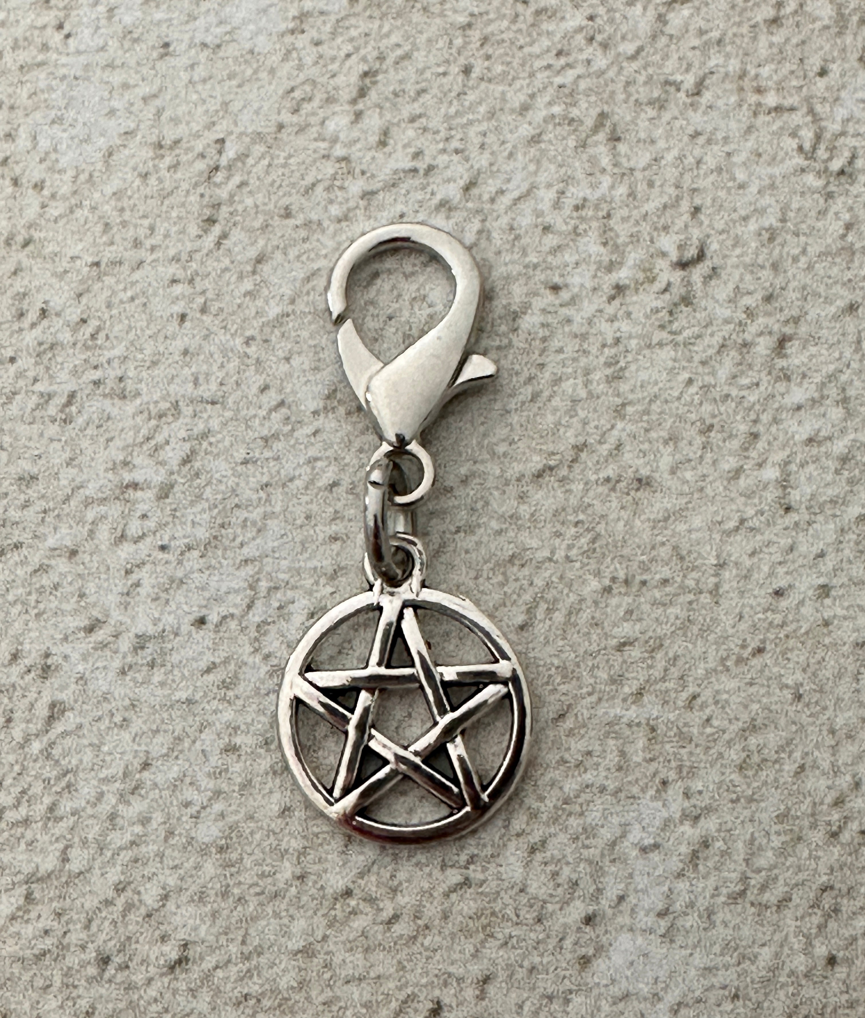 Witchy Pentacle Zipper Pull Bag Charm Keychain
