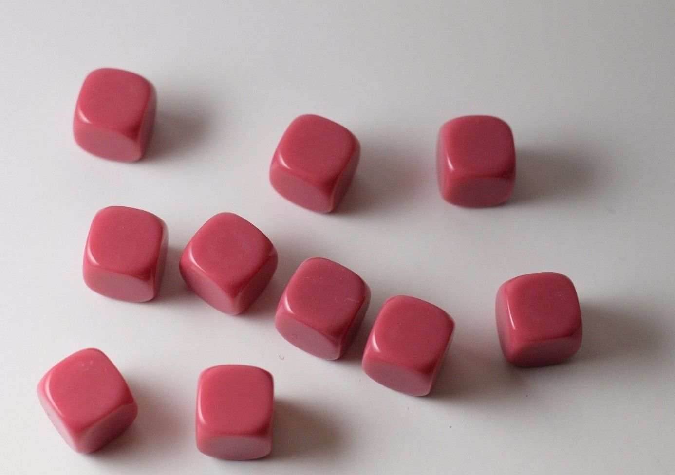 (Sold by Piece) Blank Pink Dice / Counting Cubes 16mm D6 Square RPG Gaming Dice DIY - 