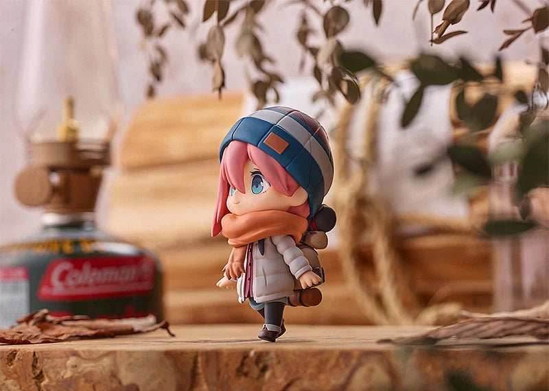 Laid-Back Camp Nendoroid 1623- DX Nadeshiko Kagamihara: Solo Camp Ver. DX Edition Figure - 