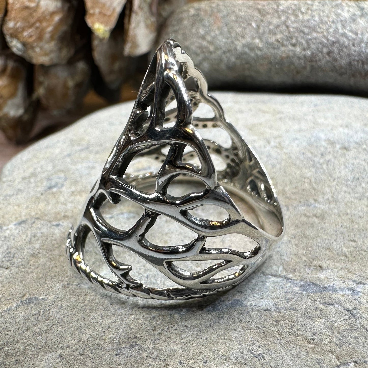 Áedh Tree of Life Ring