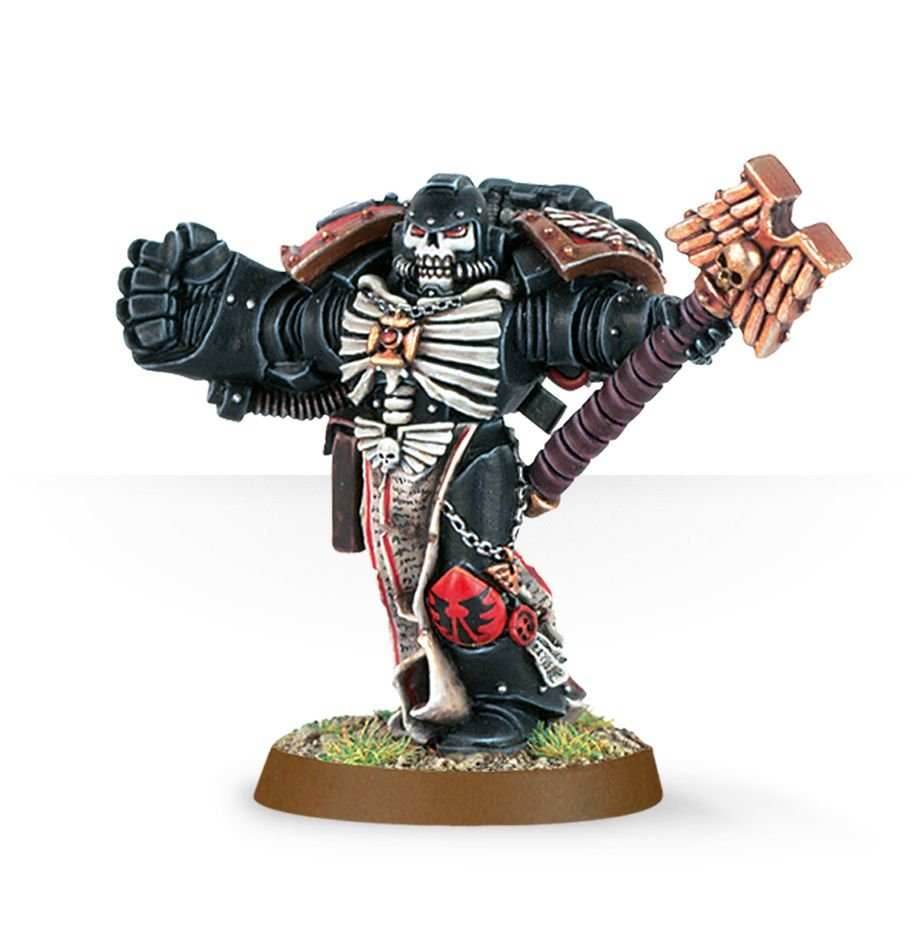 Warhammer 40K: Space Marines - Chaplain with Crozius & Power Fist - 