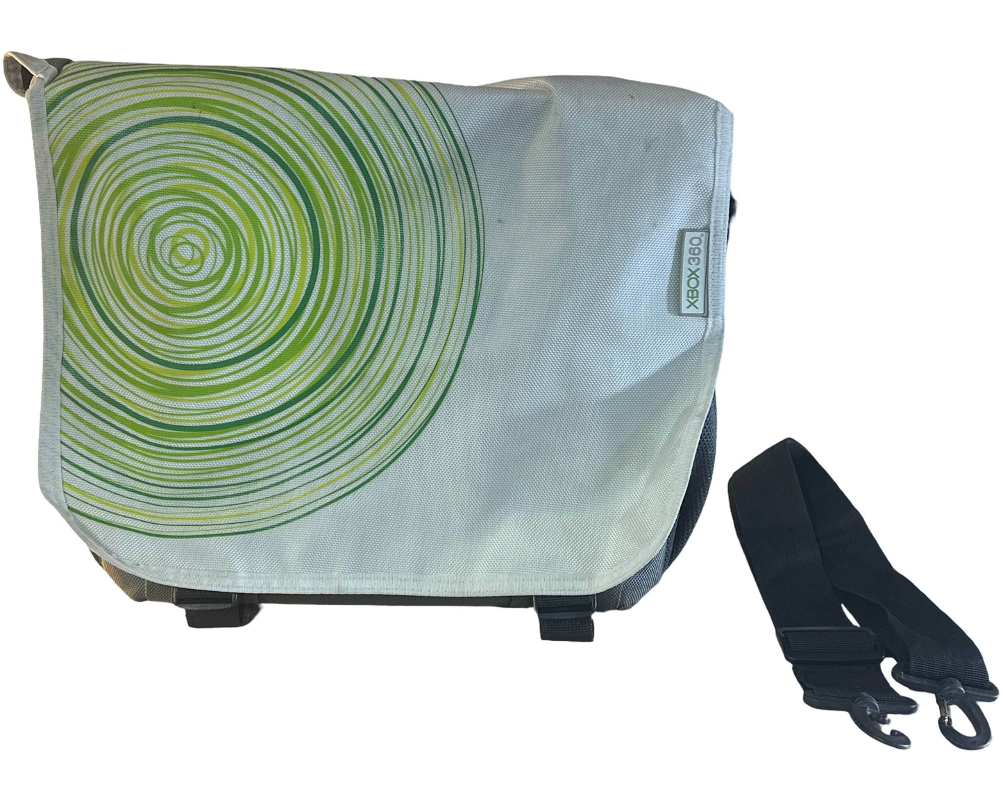 Xbox 360 Shoulder Padded Carrying Case - 