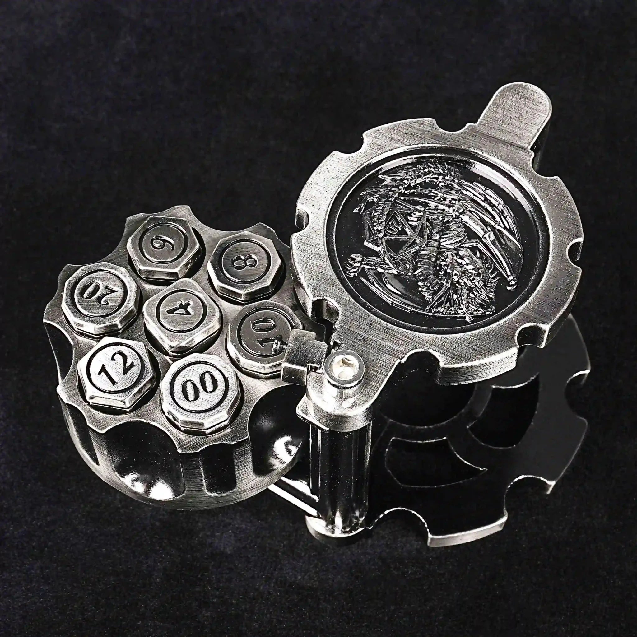 Unique dnd revolver dice set: 7 cool metal dnd bullet dice in the rotating revolver cylindrical magazine