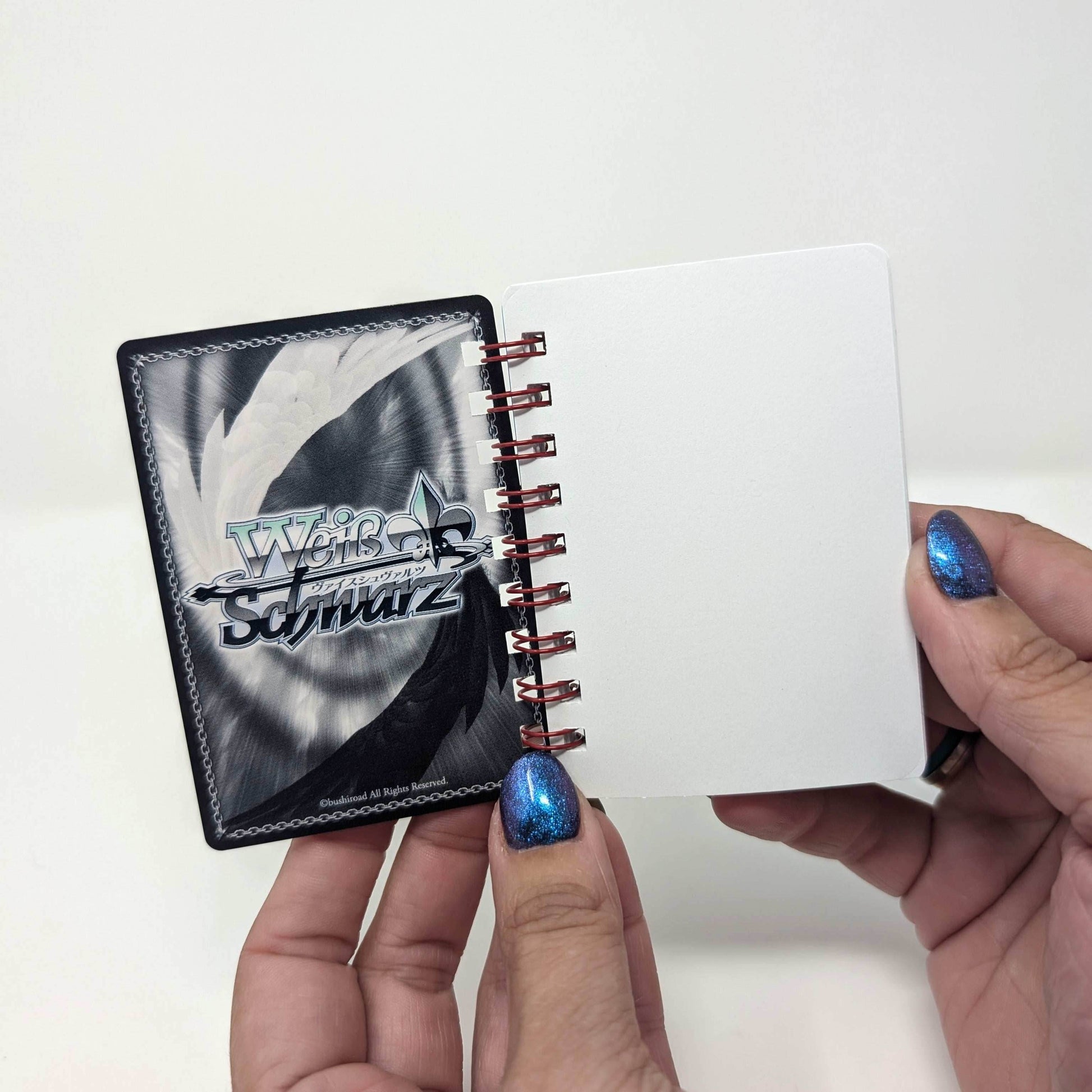 Attack on Titan Trading Card Notebook - Random Character