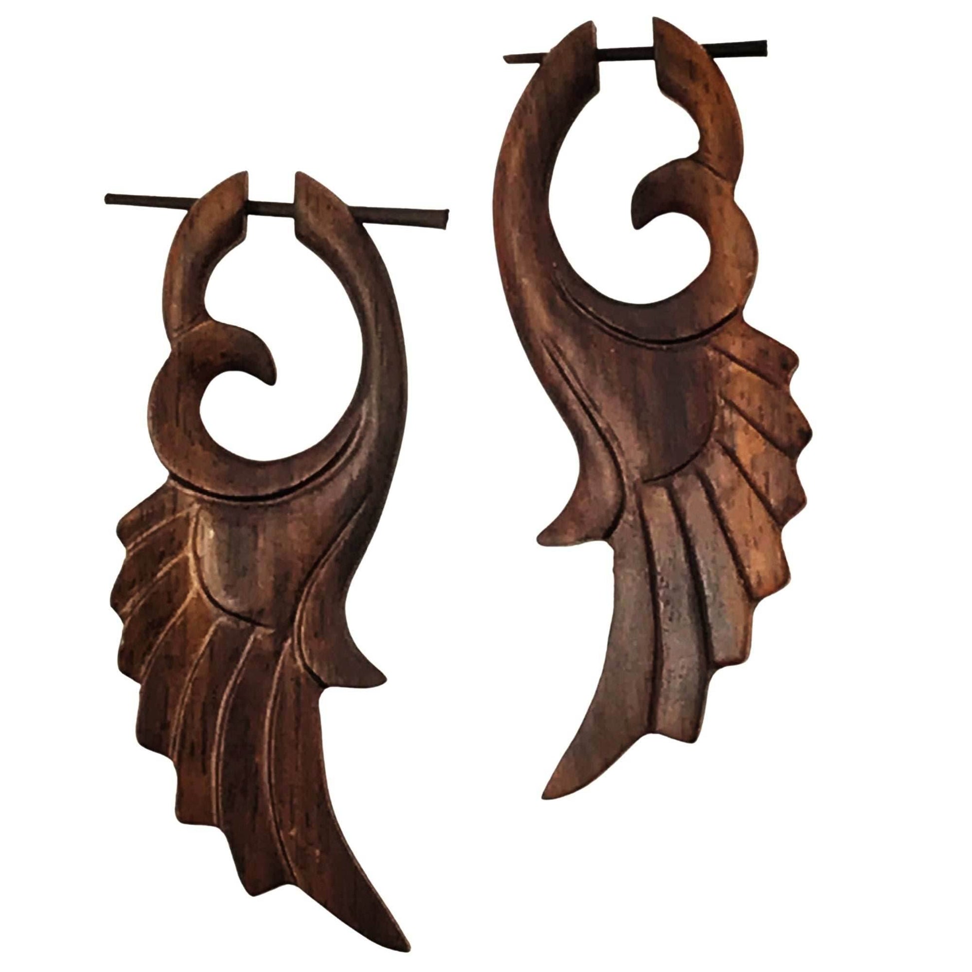 Feather carved gothic earrings - 