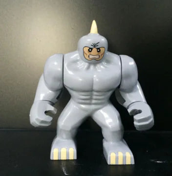 Superhero Villain Action Figure Model Toy (Avengers)