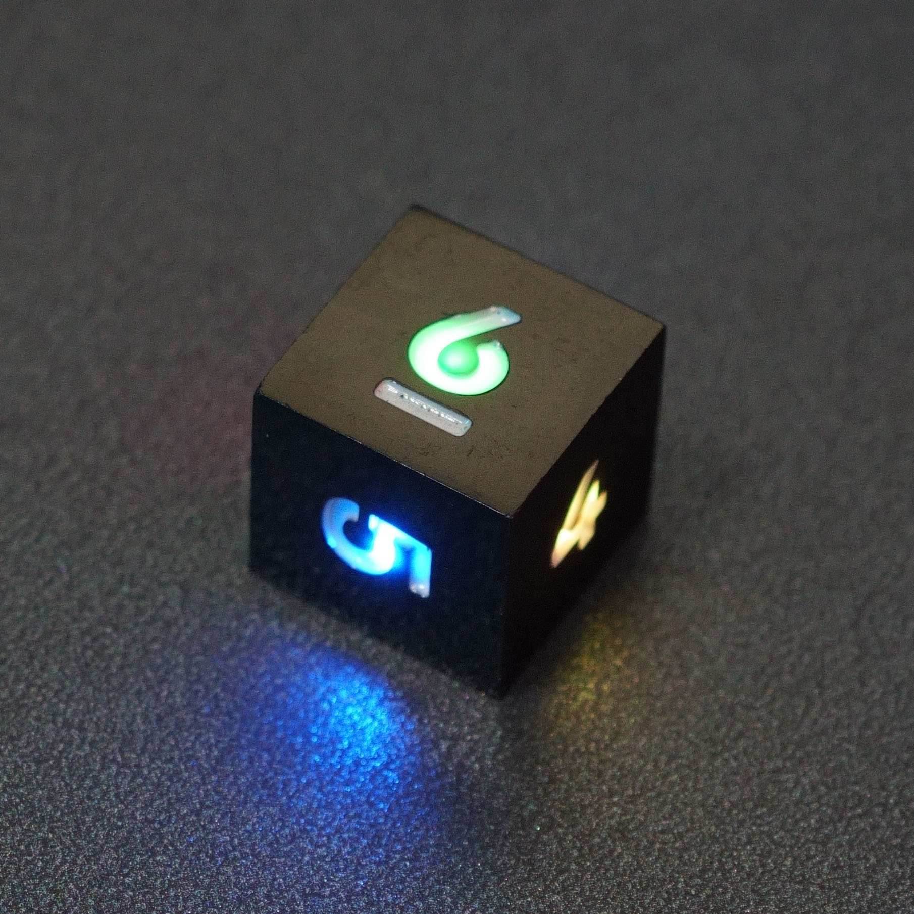 D20 - Aurora Sky - 