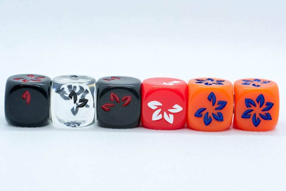 Clear w/Black Falling Petals Dice 16mm D6 Flower Dice (sold per die) - 