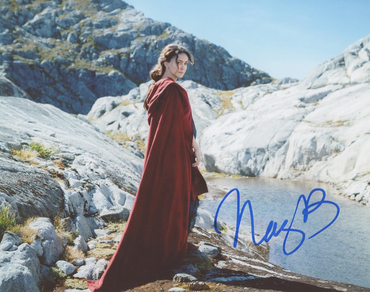 Nazanin Boniadi Signed 8x10 Photo