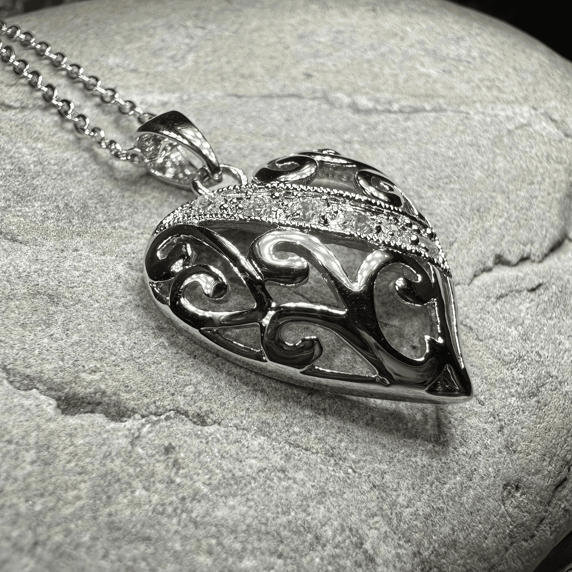 Sweet Heart Necklace - 