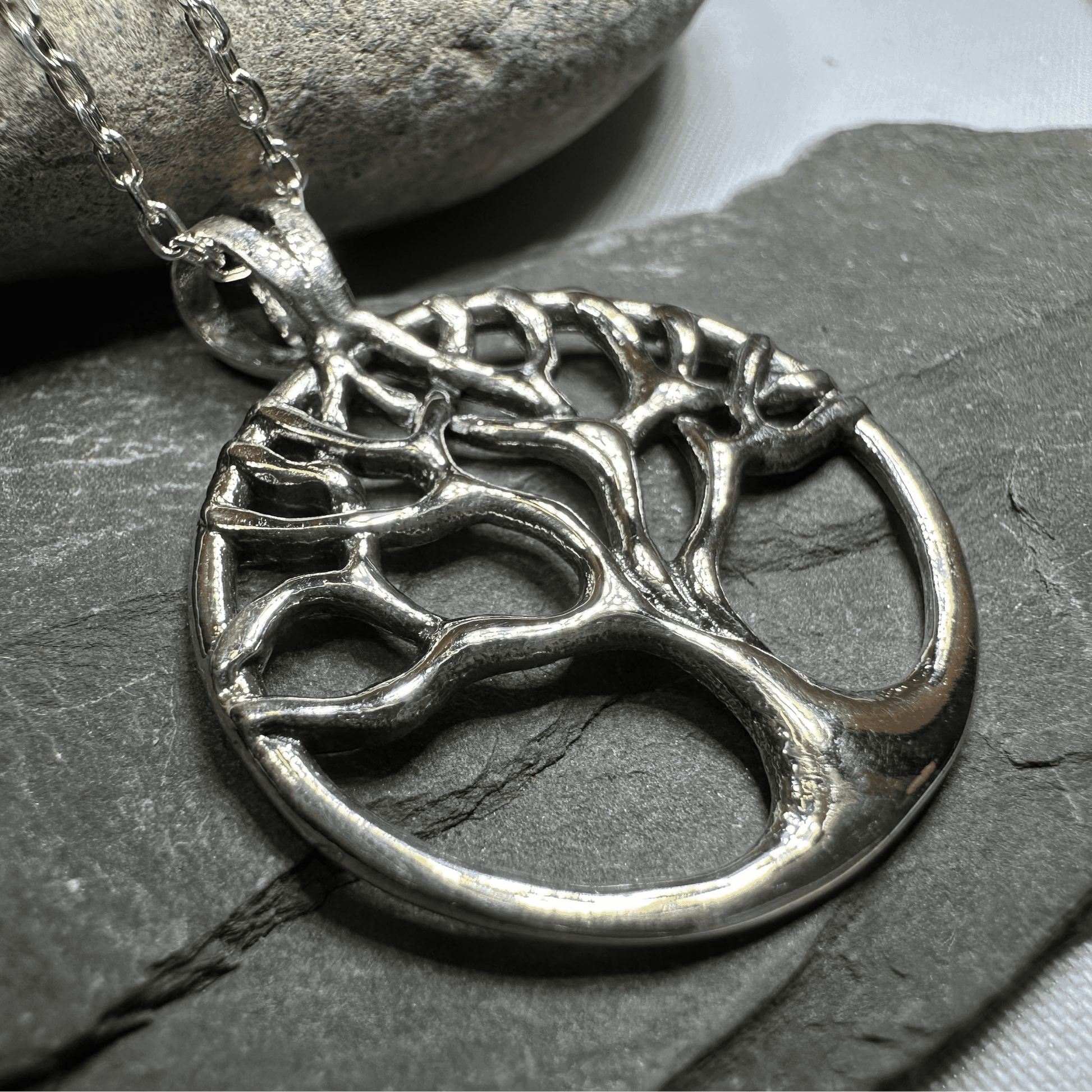 Lorelei Tree of Life Necklace - 18