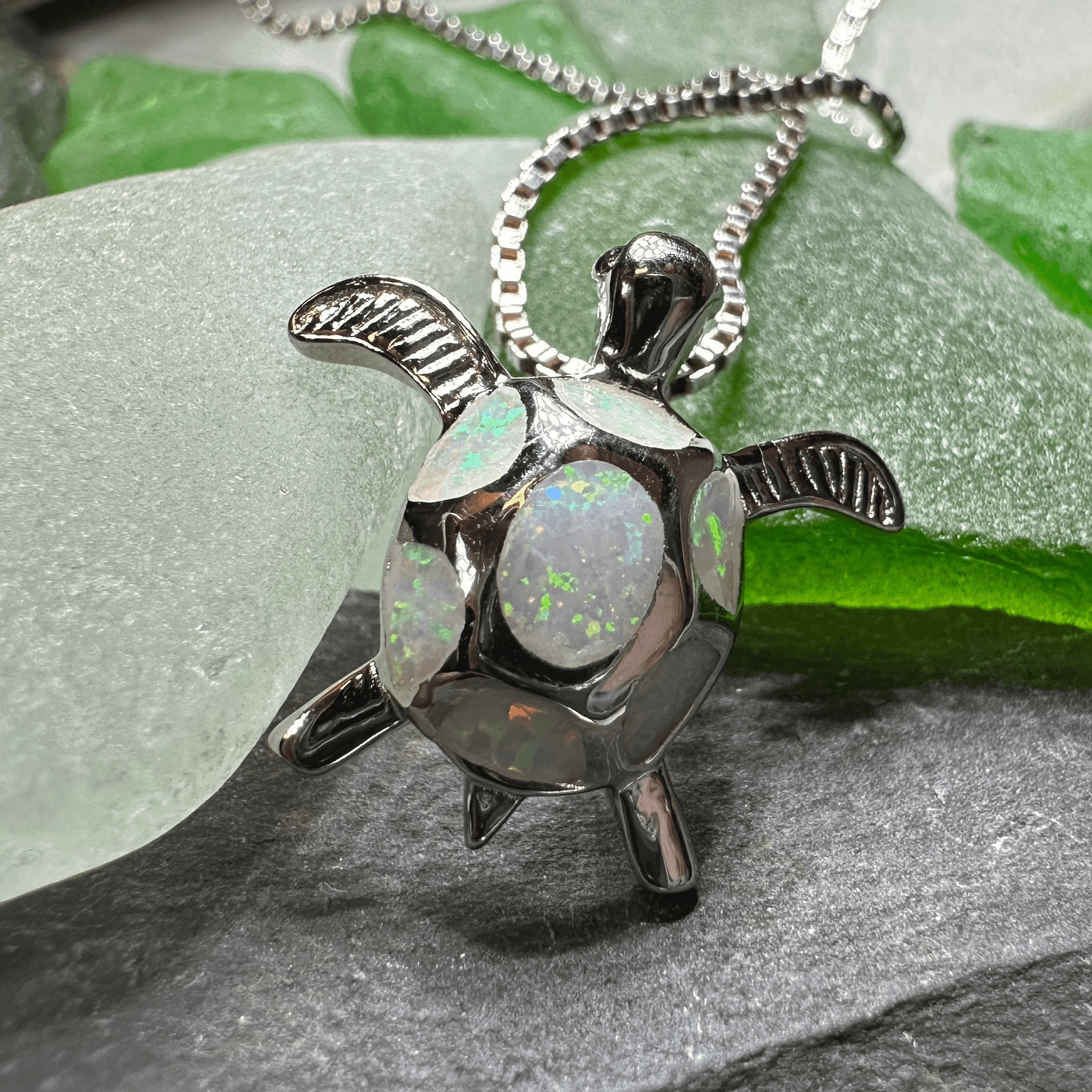 Petite Turtle Necklace - 18
