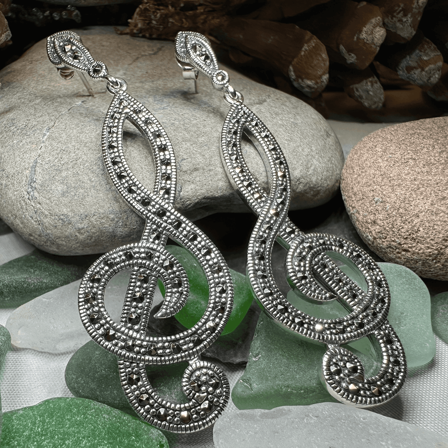 Prima Donna Music Note Earrings - 