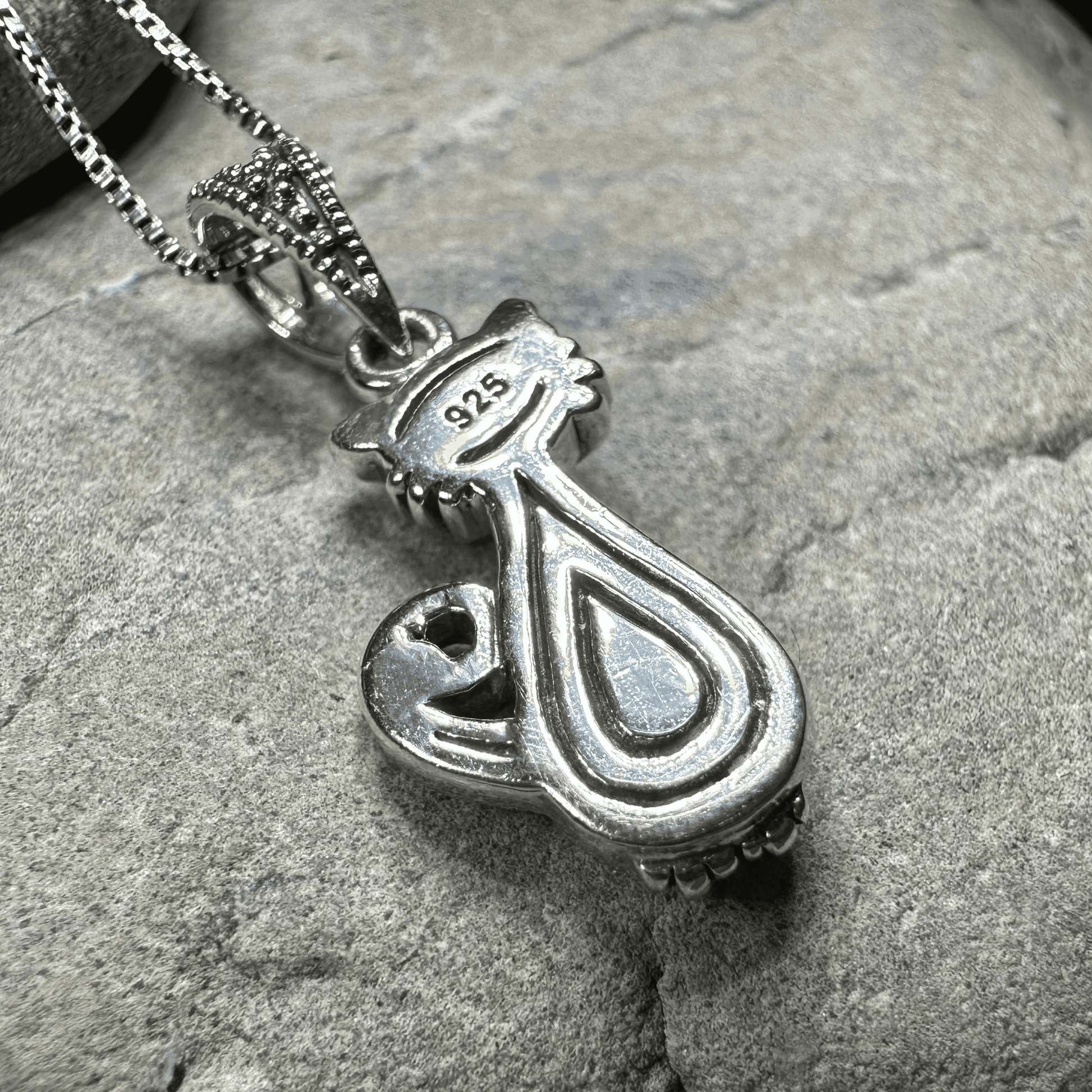 Sophisticated Marcasite Cat Necklace - 18