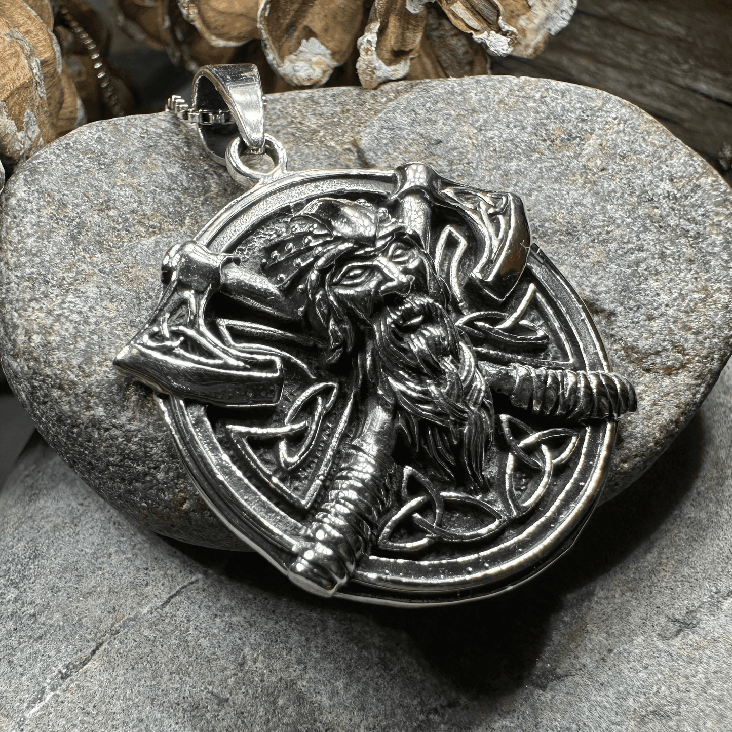 Uthred Viking Warrior Necklace - 18