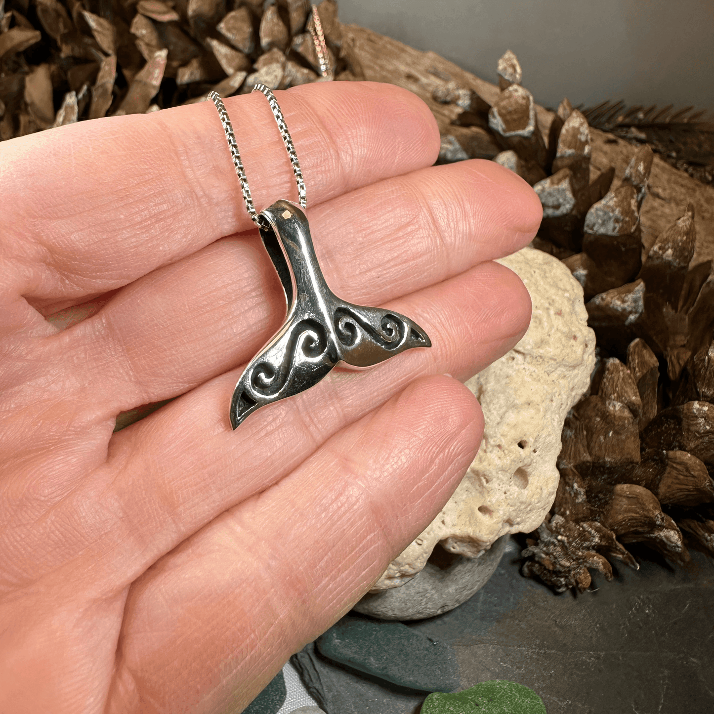 Míol Mór Whale Tail Necklace - 