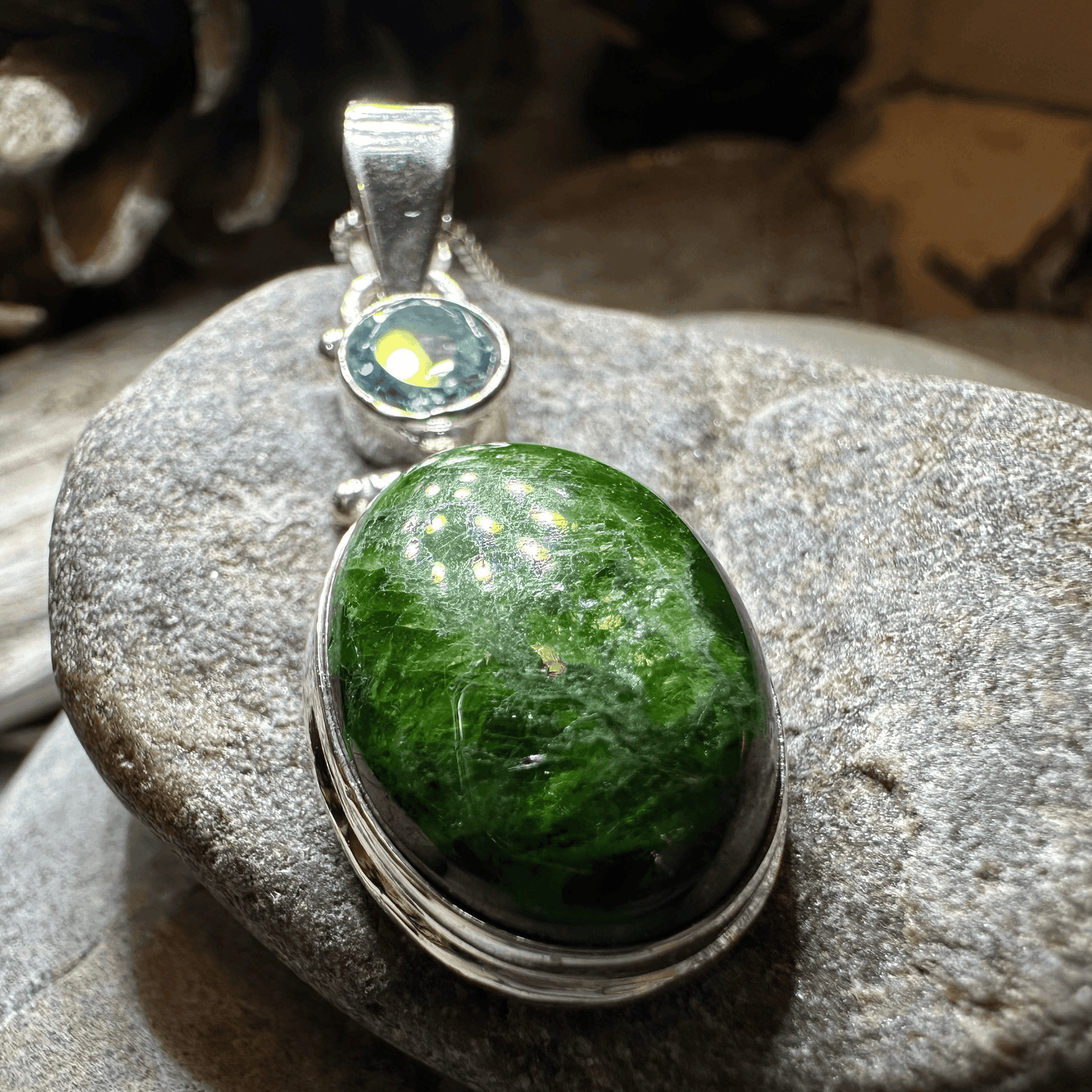 Irish Spring Necklace - 18