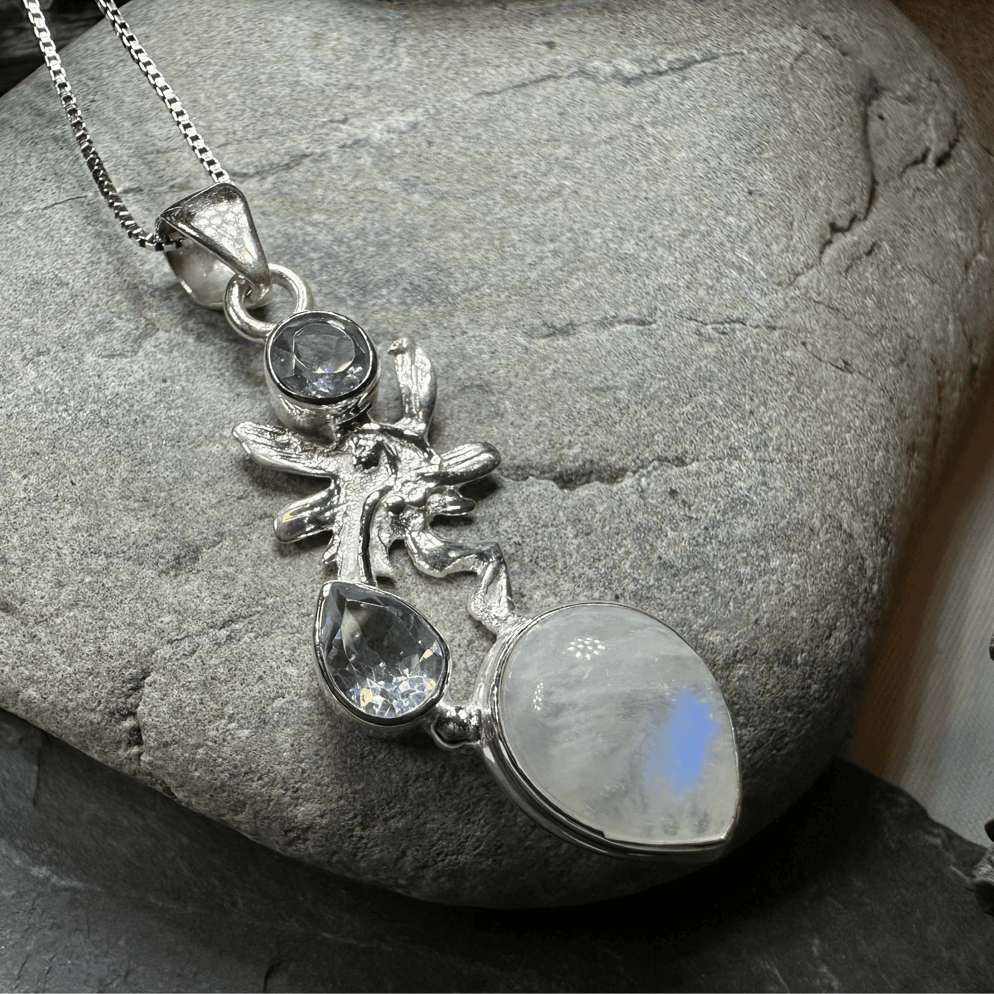Shailyn Fairy Necklace - 18
