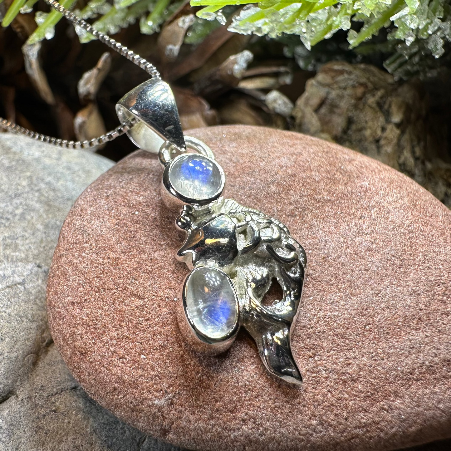 Fionn's Salmon of Knowledge Necklace