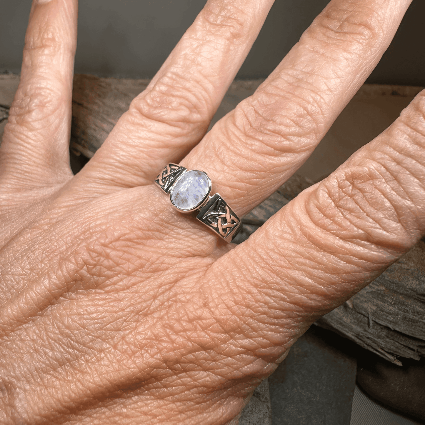 Syra Celtic Knot Ring - 5 / Amethyst