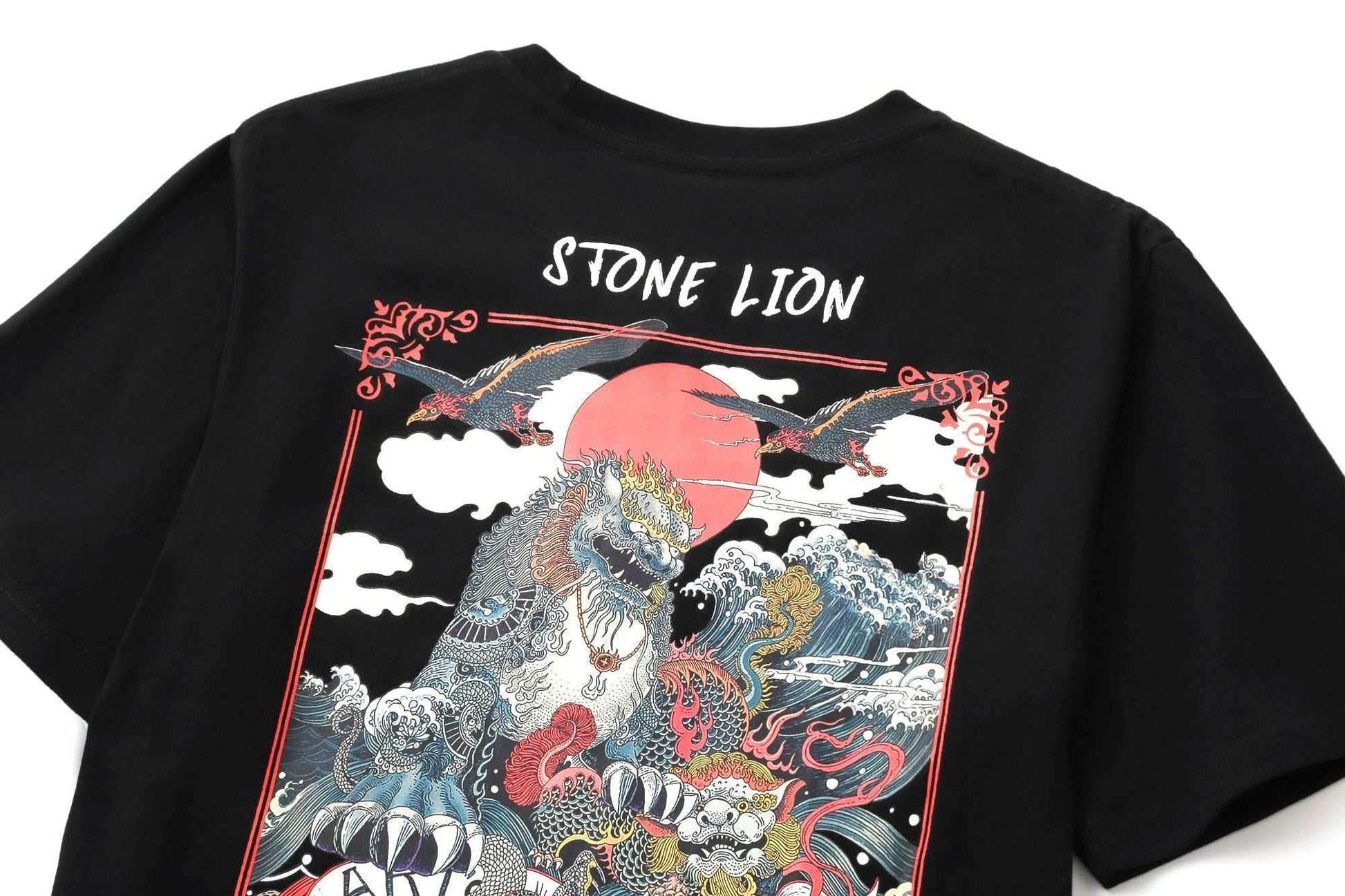 YeT006 Stone Lion Tee - White / S