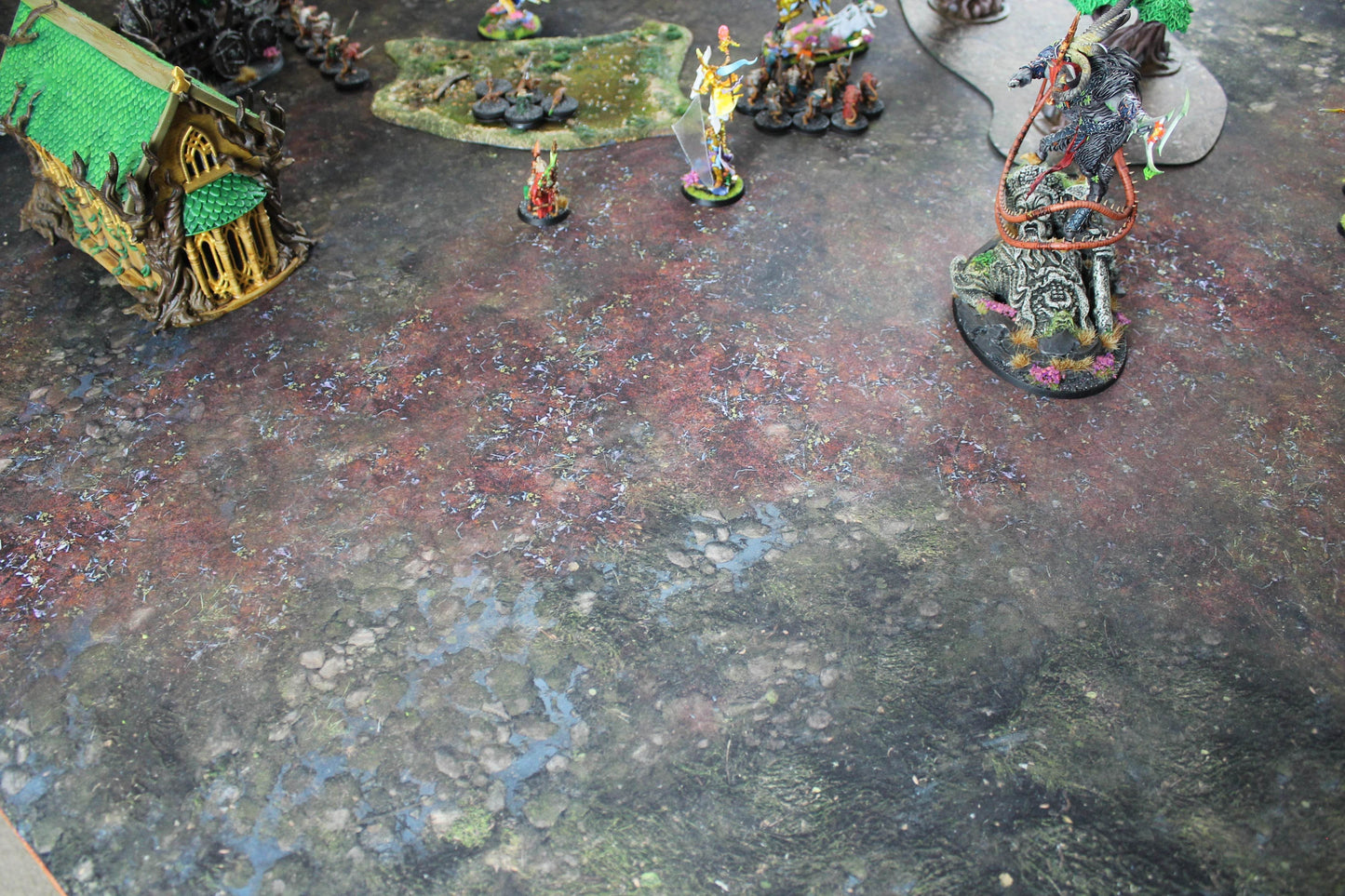 Boggy Swamp - Neoprene Battle Mat - Warhammer, AoS, 40K, Kill Team, MCP, Shatterpoint, Legion, More - 44x60