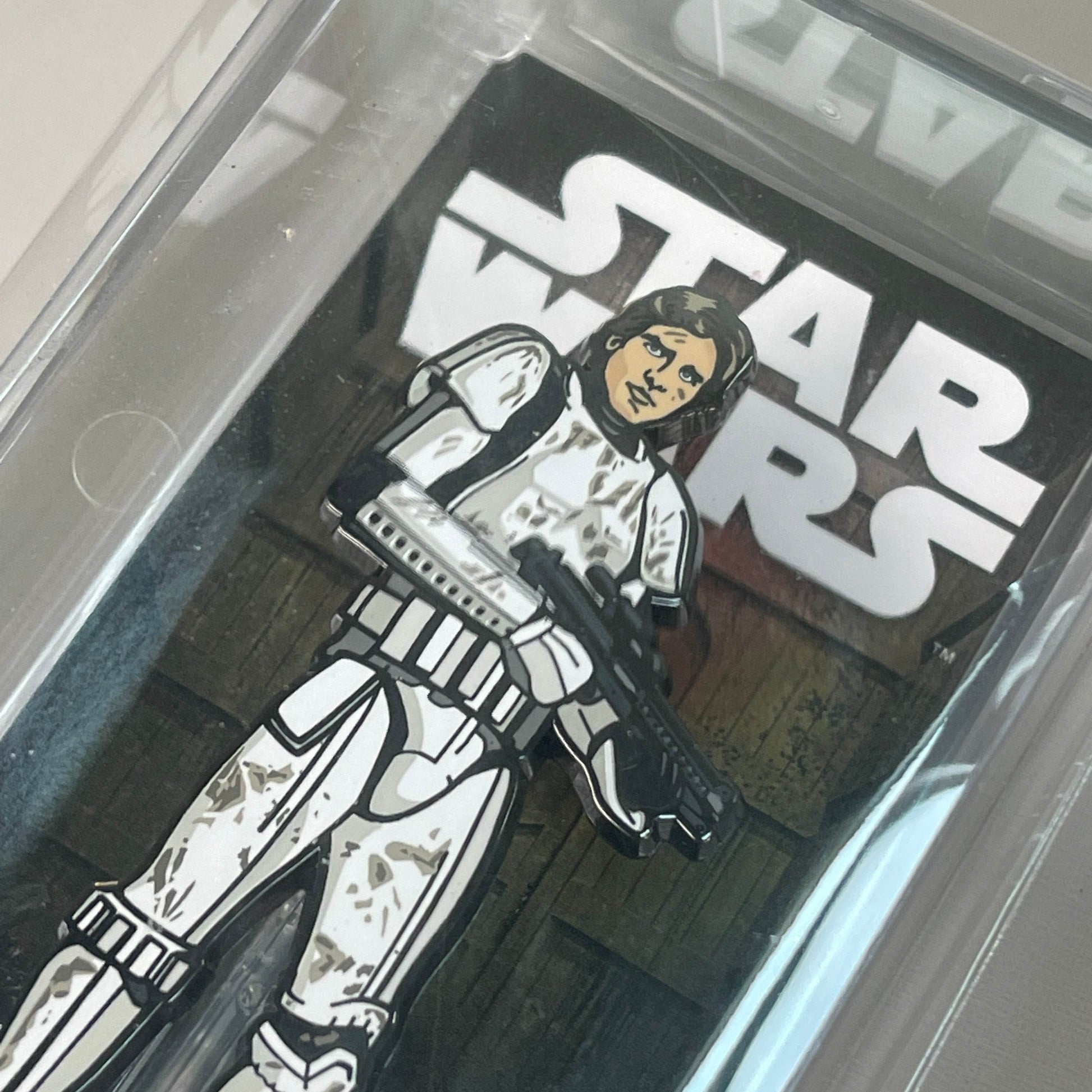 FIGPIN / DISNEY Han Solo Star Wars A New Hope Comic Con Logo Pin 833 (Locked New) - 