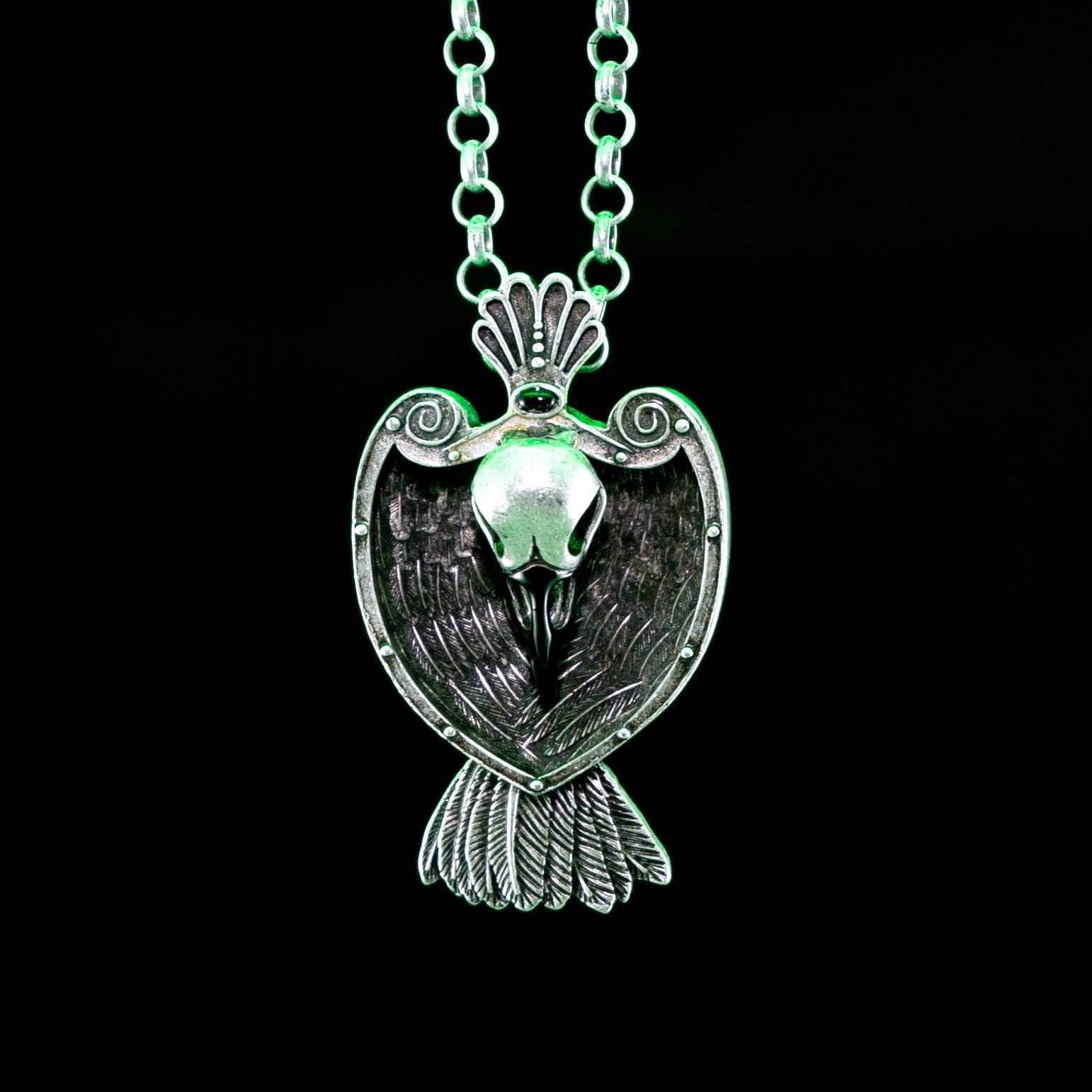 Mark of the Raven Pendant (D&D) - 