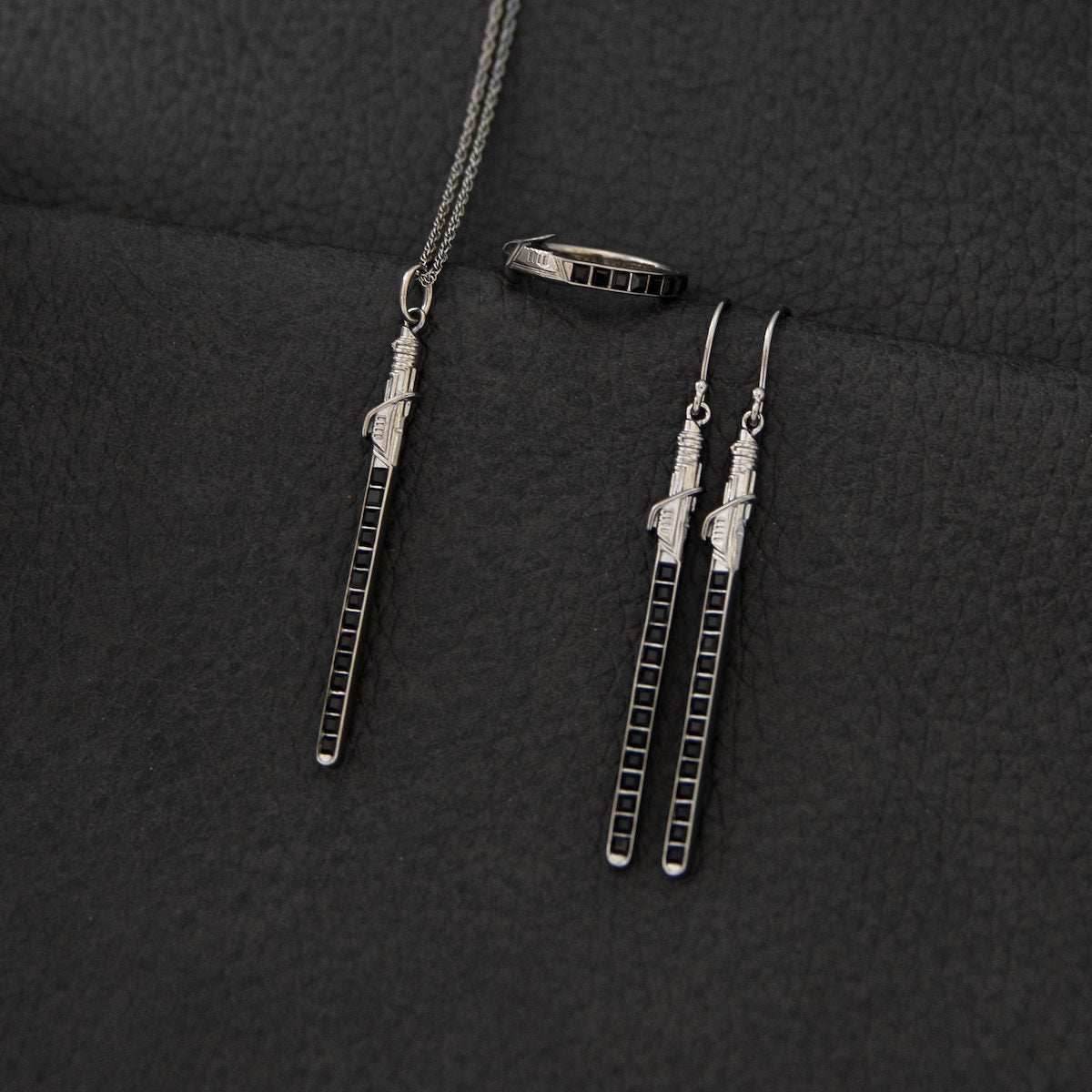 Star Wars X RockLove Darksaber Crystal Lightsaber Ring - Size 5