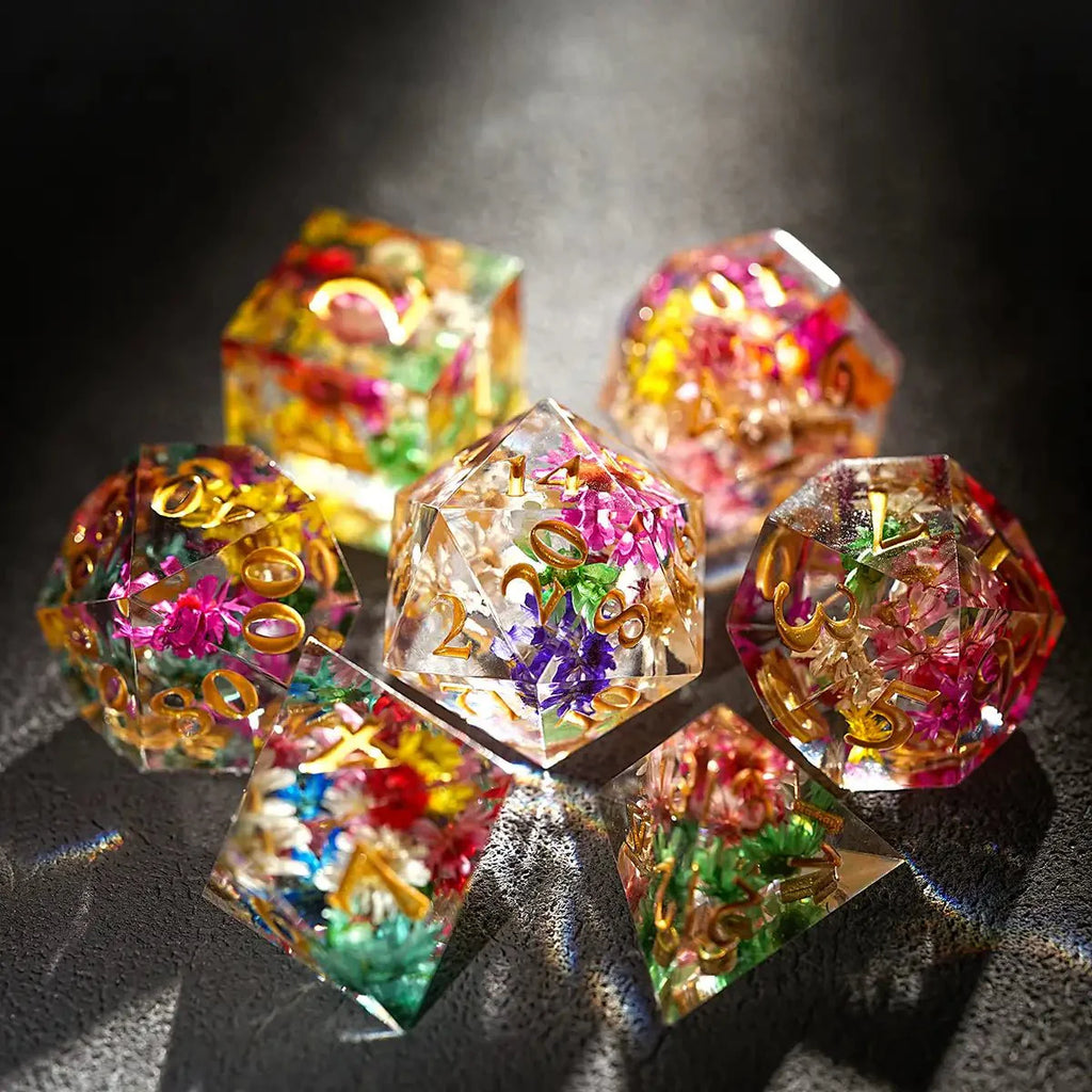 Transparent Resin Polyhedron DND Color Dried Flower Dice set + Gold Font