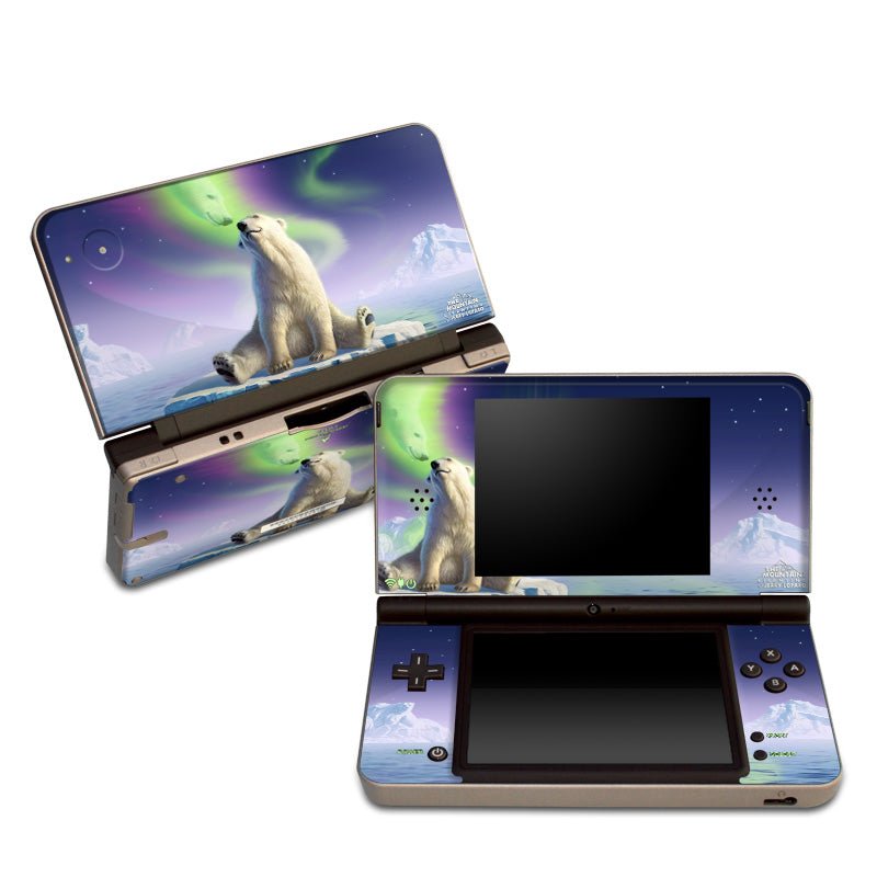 Arctic Kiss - Nintendo DSi XL Skin