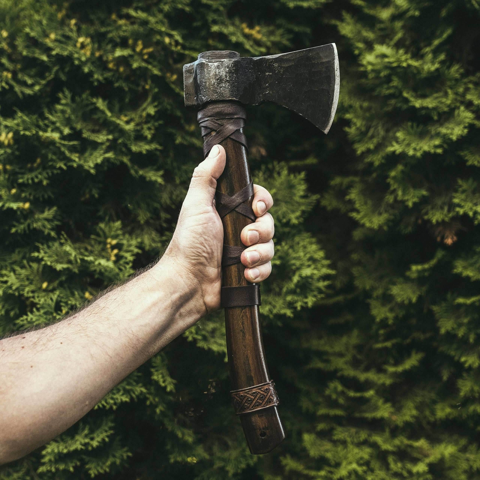 Throwing Axe - 14-Inches / Individual