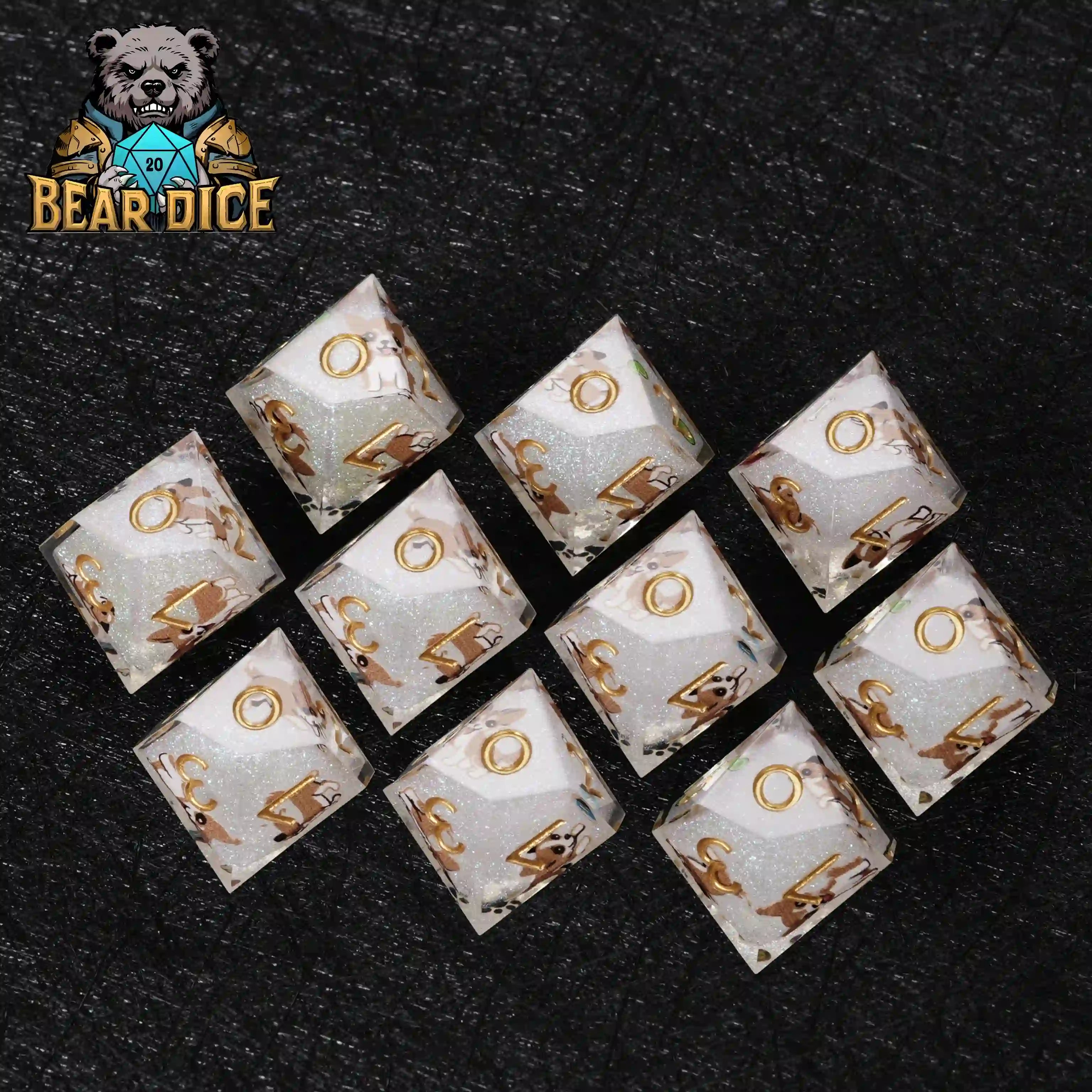 Chihuahua Resin D10 Die + Gold Numerals (Ten-Sided Die)